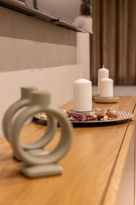 Smaragdi Luxury Jacuzzi Apartment Noho Premium Living Atina Dış mekan fotoğraf